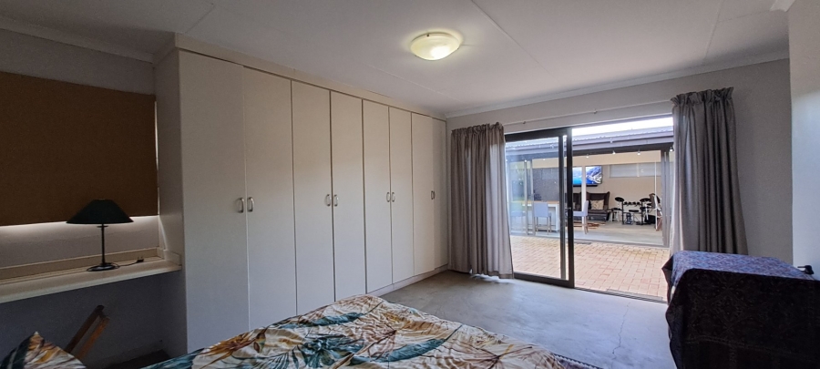 6 Bedroom Property for Sale in Eureka Free State